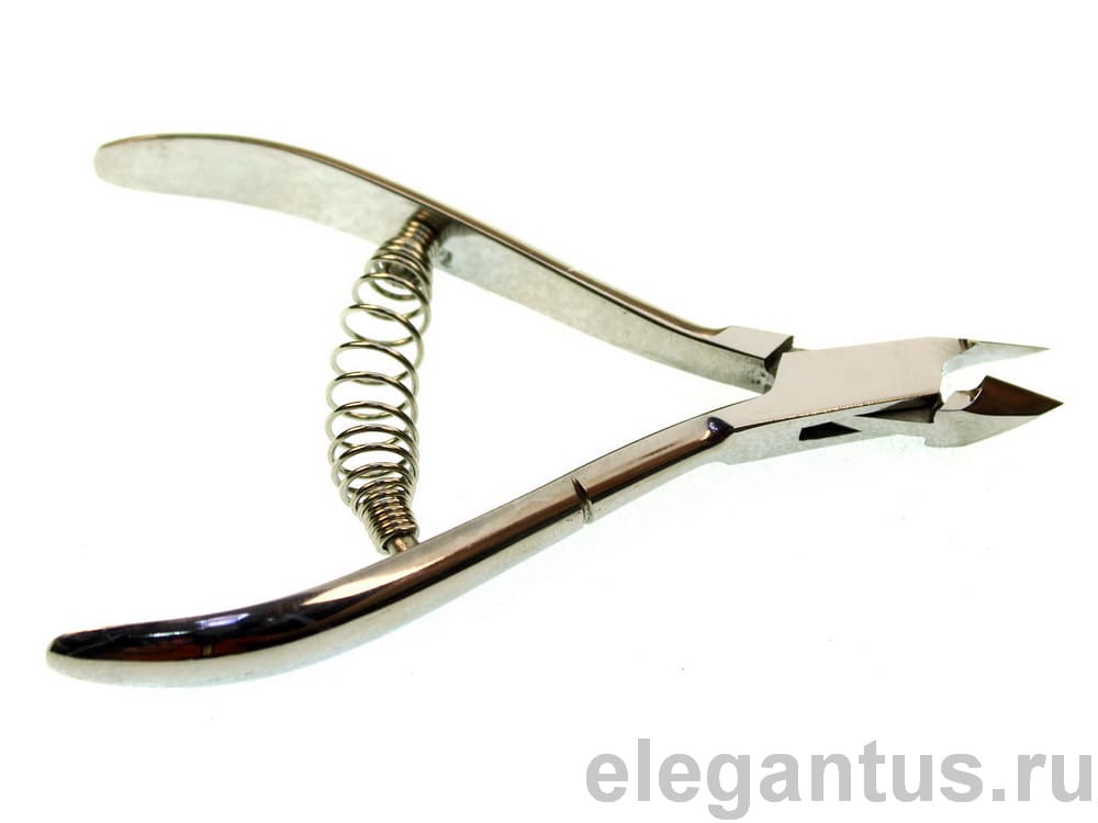 Кусачки маникюрные Mertz 1575P